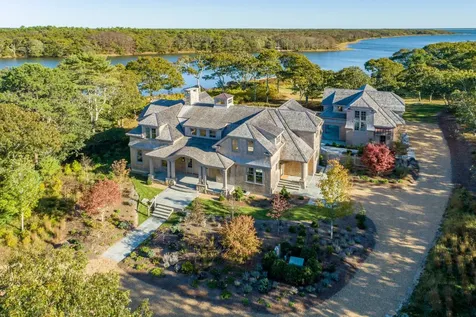 9 Briggs Road Edgartown MA 02539