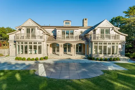 9 Briggs Road Edgartown MA 02539