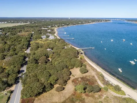 33 & 31 Edgartown Bay Road Edgartown MA 02539