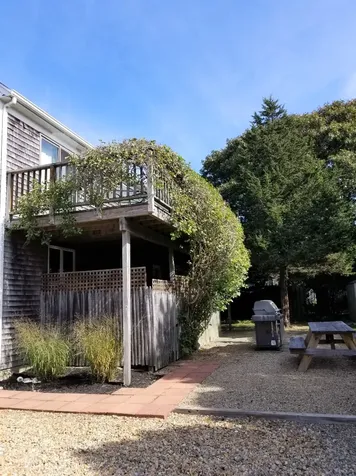 8 Massasoit Road Edgartown MA 02539