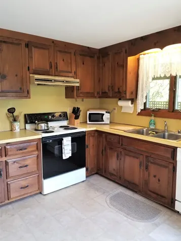 8 Massasoit Road Edgartown MA 02539