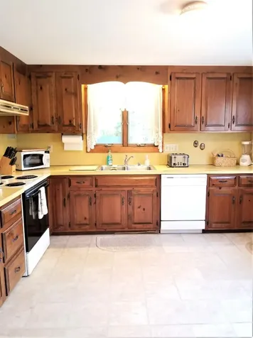 8 Massasoit Road Edgartown MA 02539