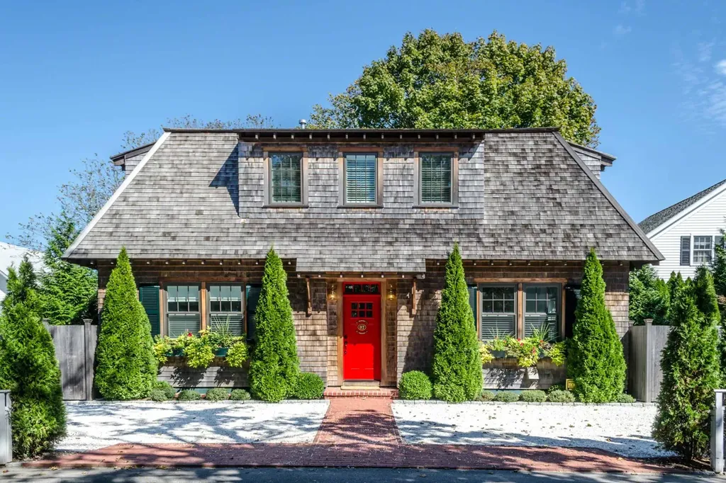 37 Simpsons Lane Edgartown MA 02539