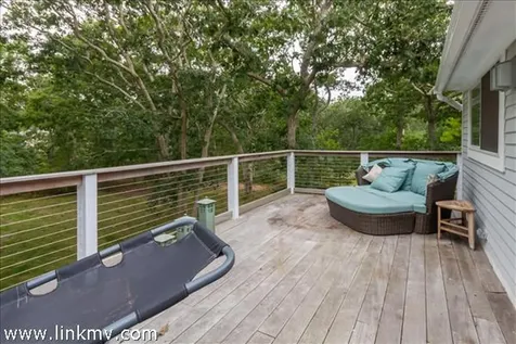 29 Bayes Hill Road Oak Bluffs MA 02557