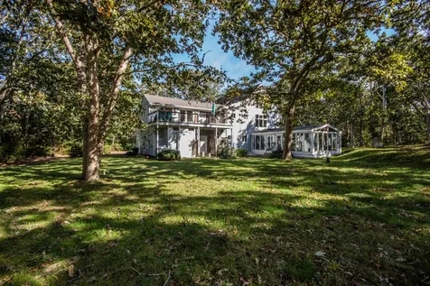 29 Bayes Hill Road Oak Bluffs MA 02557