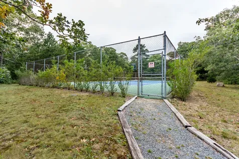 29 Bayes Hill Road Oak Bluffs MA 02557