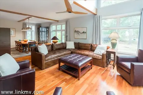 29 Bayes Hill Road Oak Bluffs MA 02557