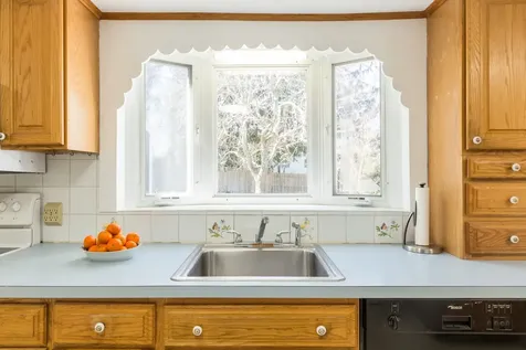 266 State Road Vineyard Haven MA 02568