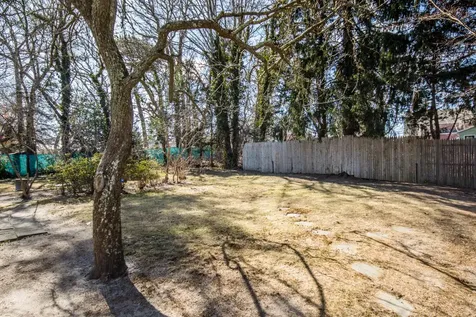 266 State Road Vineyard Haven MA 02568