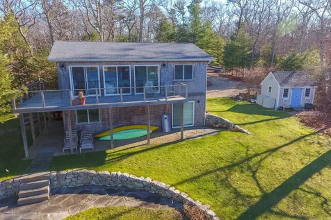 319 Barnes Road Oak Bluffs MA 02557