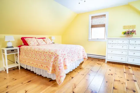 52 Andrews Road Vineyard Haven MA 02568