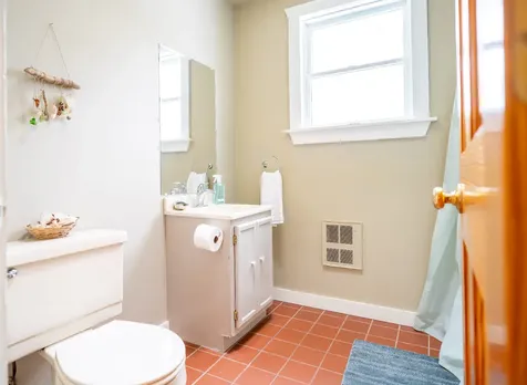 52 Andrews Road Vineyard Haven MA 02568