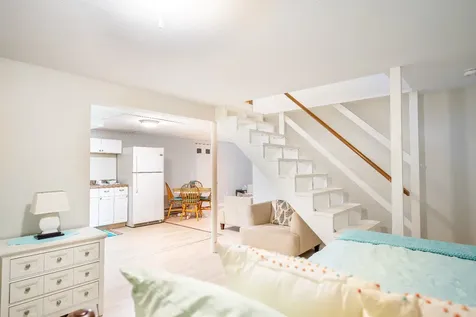 52 Andrews Road Vineyard Haven MA 02568
