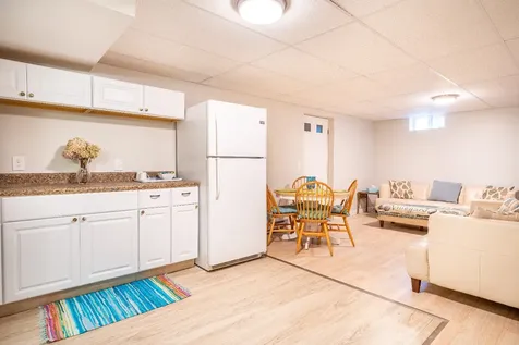 52 Andrews Road Vineyard Haven MA 02568