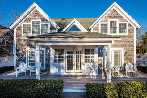 99 Cooke Street Edgartown MA 02539