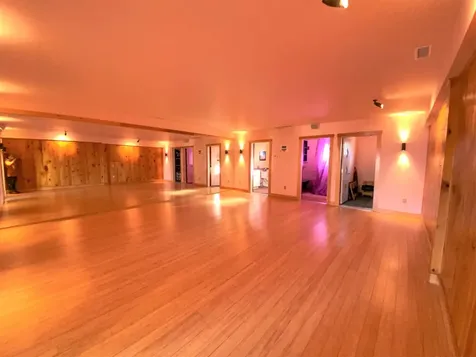 455 State Road Vineyard Haven MA 02568