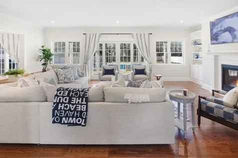 14 Puwal Lane Edgartown MA 02539