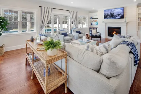14 Puwal Lane Edgartown MA 02539