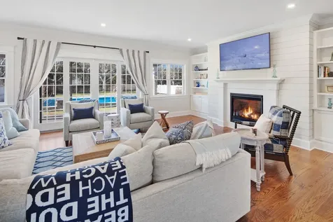 14 Puwal Lane Edgartown MA 02539