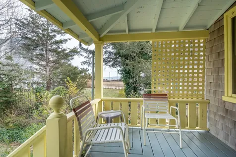 10 Prospect Park Oak Bluffs MA 02557