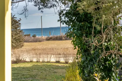 10 Prospect Park Oak Bluffs MA 02557