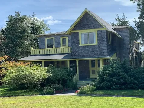 10 Prospect Park Oak Bluffs MA 02557