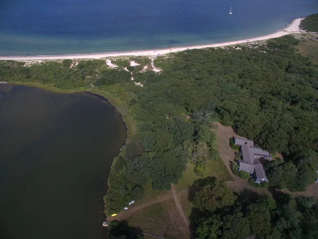 283 Lamberts Cove Road West Tisbury MA 02575