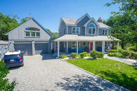 3 Lauras Way Oak Bluffs MA 02557