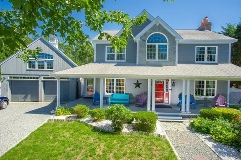 3 Lauras Way Oak Bluffs MA 02557