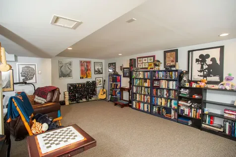 3 Lauras Way Oak Bluffs MA 02557