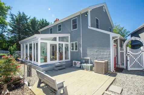 3 Lauras Way Oak Bluffs MA 02557