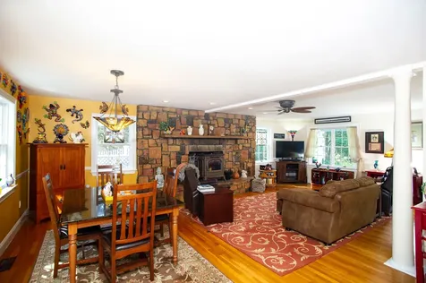 3 Lauras Way Oak Bluffs MA 02557