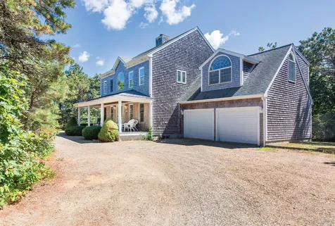 16 Thaxter Lane Edgartown MA 02539