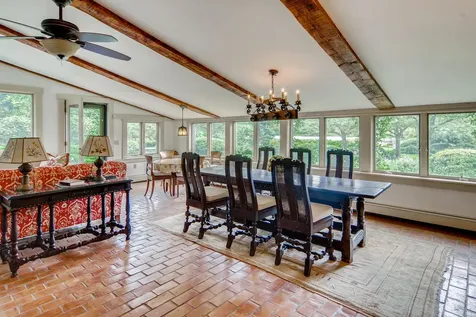 42 Looks Pond Way West Tisbury MA 02575