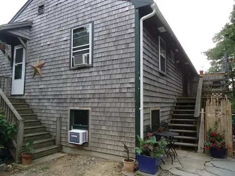 5 Village Court Vineyard Haven MA 02568