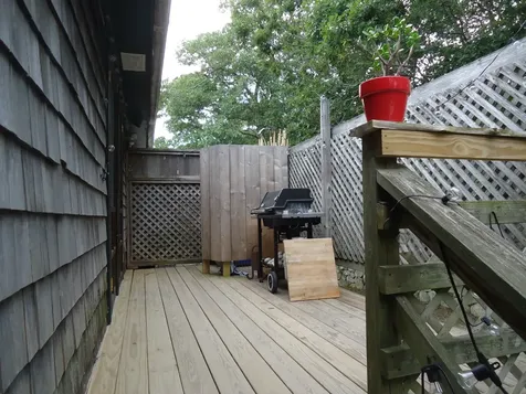 5 Village Court Vineyard Haven MA 02568