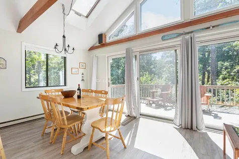 15 Vickers Street Edgartown MA 02539