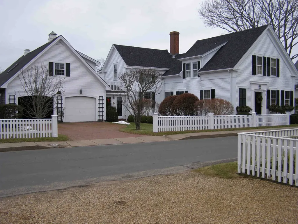 33 Fuller Street Edgartown MA 02539