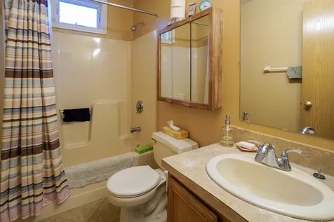 24 Circuit Avenue Vineyard Haven MA 02568