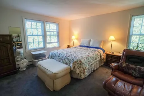24 Circuit Avenue Vineyard Haven MA 02568