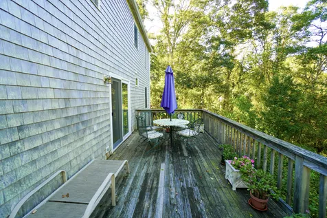 24 Circuit Avenue Vineyard Haven MA 02568