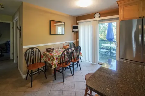 24 Circuit Avenue Vineyard Haven MA 02568
