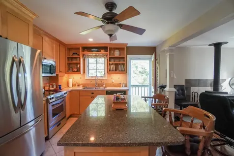 24 Circuit Avenue Vineyard Haven MA 02568