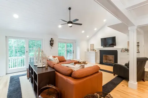 23 Hidden Cove Road Oak Bluffs MA 02557
