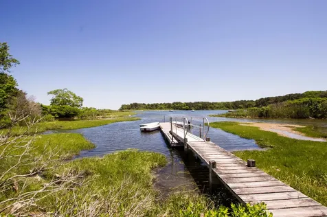 23 Hidden Cove Road Oak Bluffs MA 02557