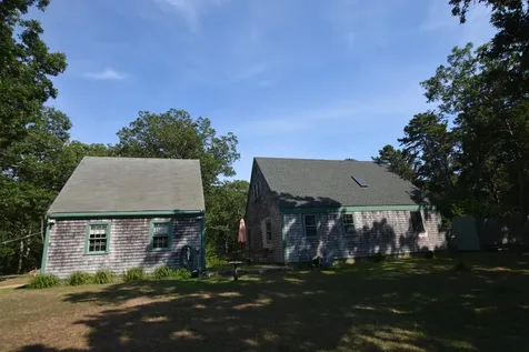 1140 State Road Vineyard Haven MA 02568