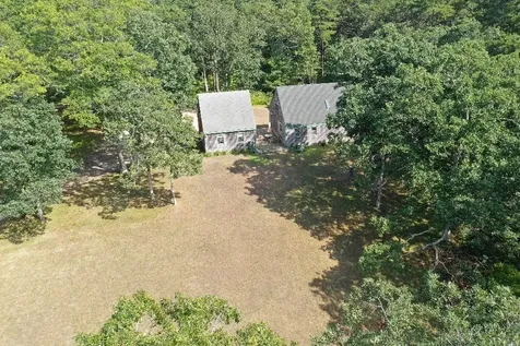 1140 State Road Vineyard Haven MA 02568