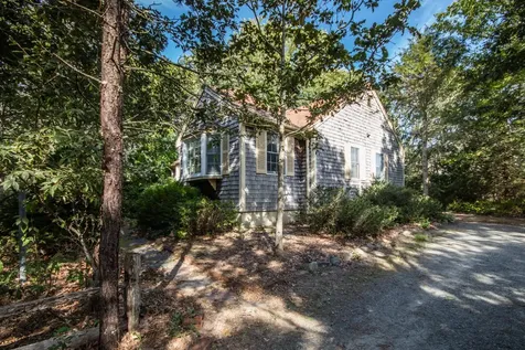 1 Robins Nest Road Edgartown MA 02539