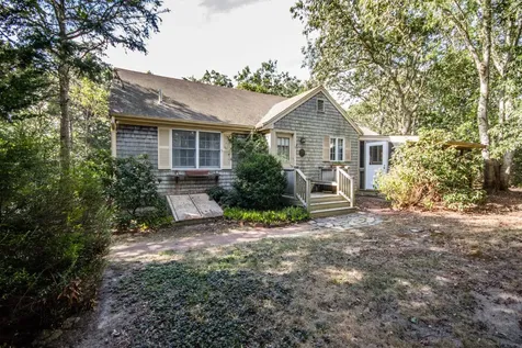 1 Robins Nest Road Edgartown MA 02539