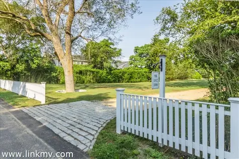 98 Peases Point Way North Edgartown MA 02539